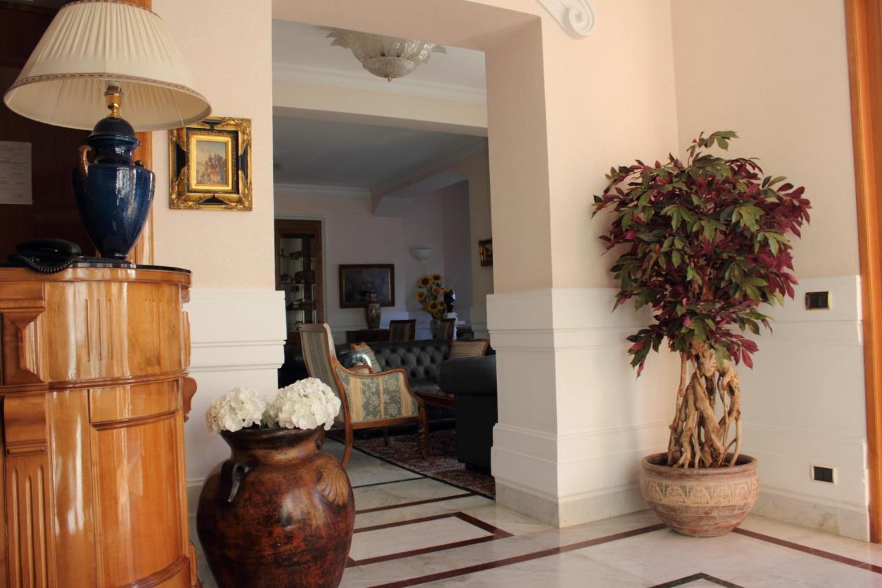 Hotel Gioia Garden Fiuggi Bagian luar foto